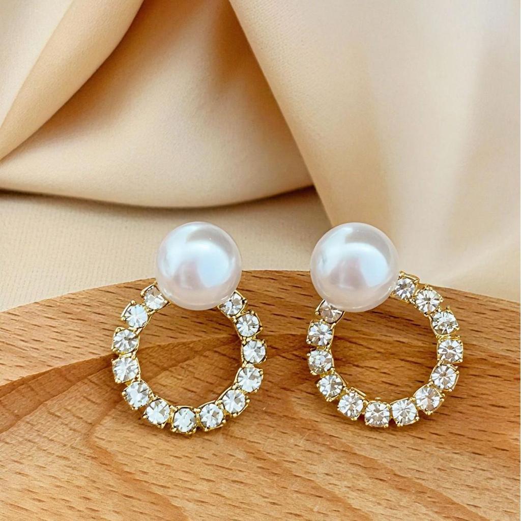 Korean Style Rhinestone Circle Pearl Women's Stud Earrings – Elegant Daily Wear