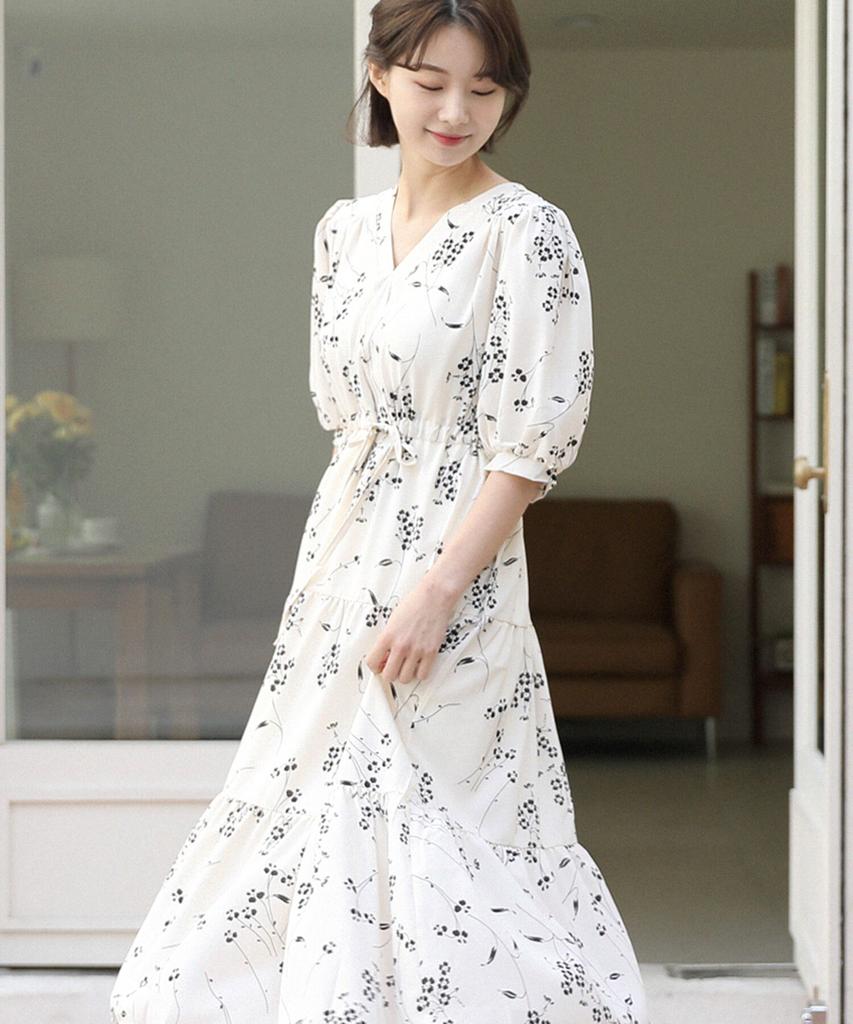 Ppaeppae V-Neck Strap-Banding Tiered Long Dress