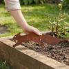 Handgefertigte Metalltiere Meditierender Fuchs Gartenstecker, Rostige Outdoor-Hofdekoration, Rustikale Spirituelle Hofskulpturen Silhouette Libelle