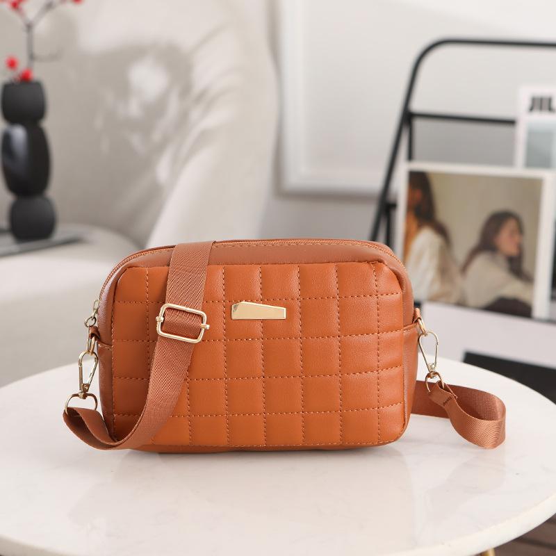 

Women s bags trendy messenger bags new embroidered thread small square bags fashionable and simple shoulder bags коричневый
