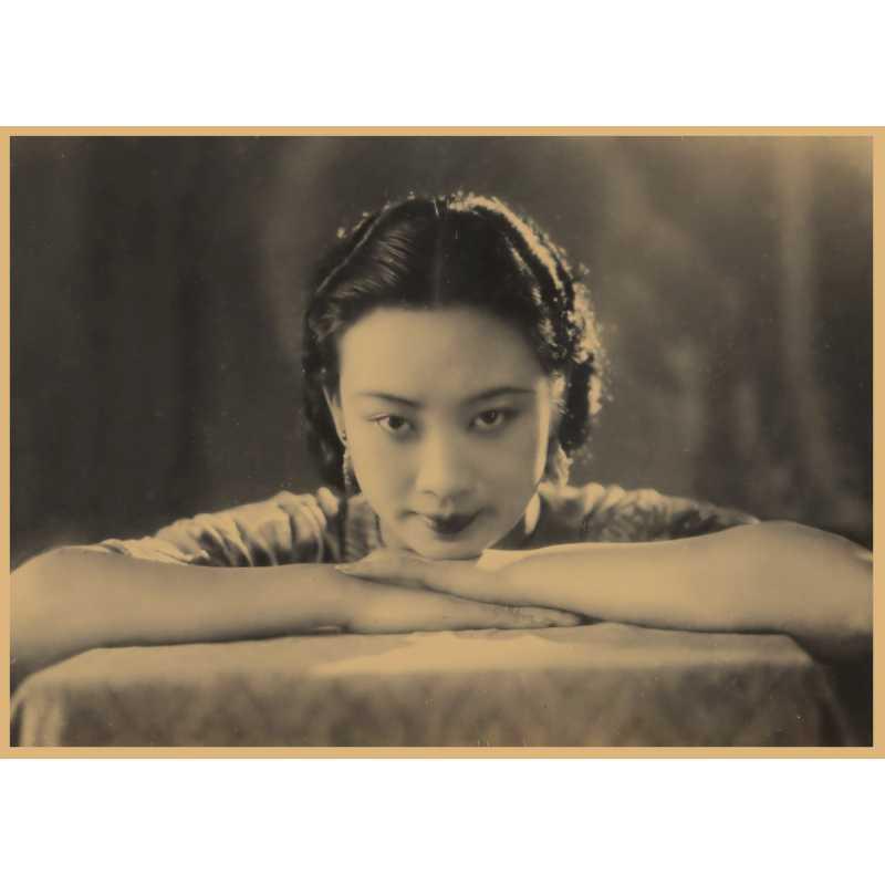 Republican Era Beauty Hu Die Retro Poster - Free Shipping