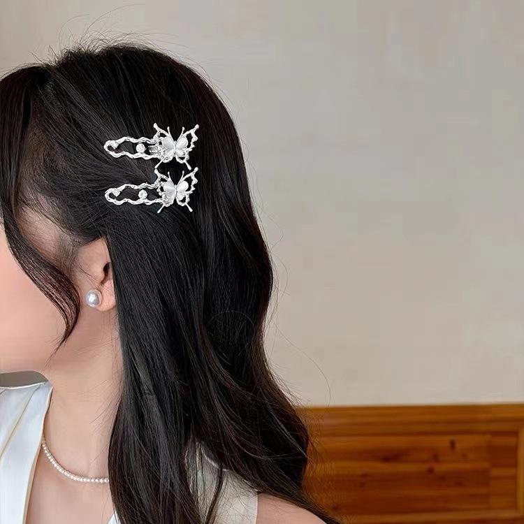 1Pc Exquisite Bow, Small Hairpin, Women's New Niche Design, Simple and Versatile, Personalized and Advanced Sense, Small Bangs Clip.