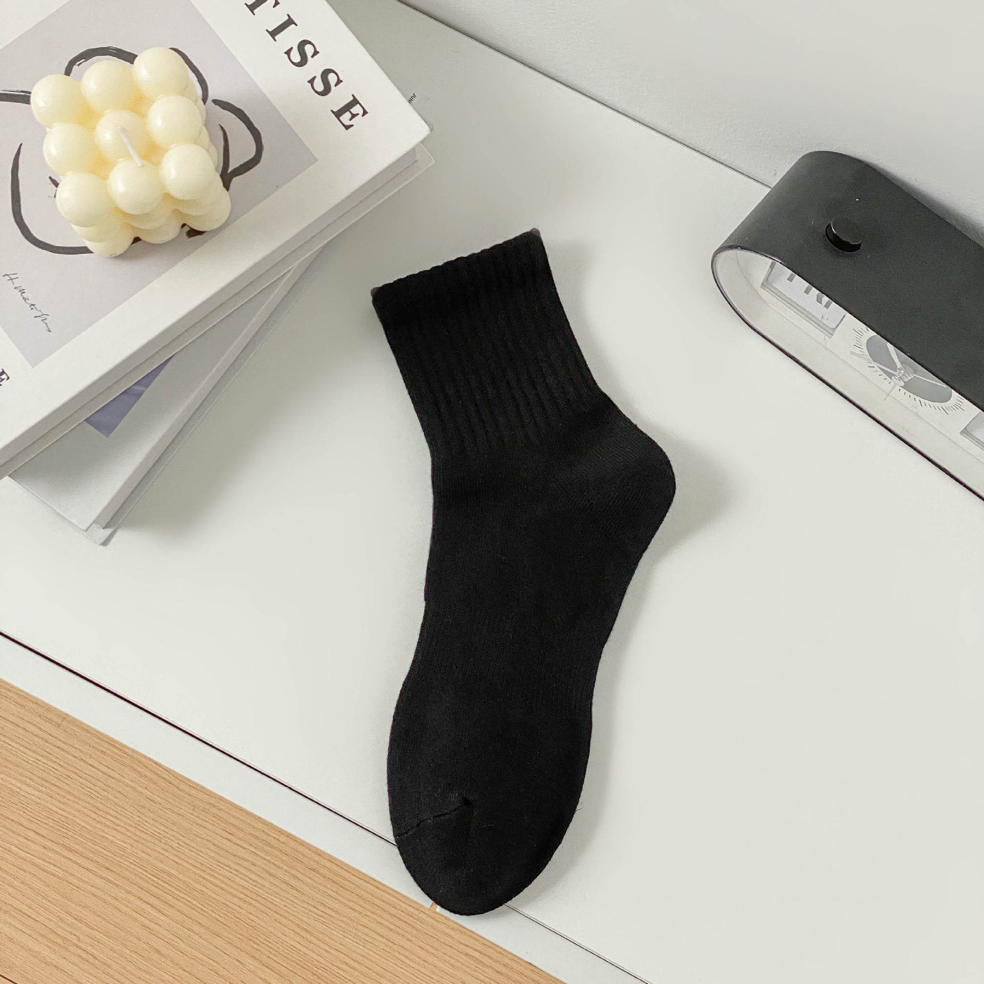 Men S Socks Xinjiang Cotton Medium Tube Socks Cotton Sweat-Absorbing Business Solid Color Stockings Deodorant Summer Stall One size fits all чёрный