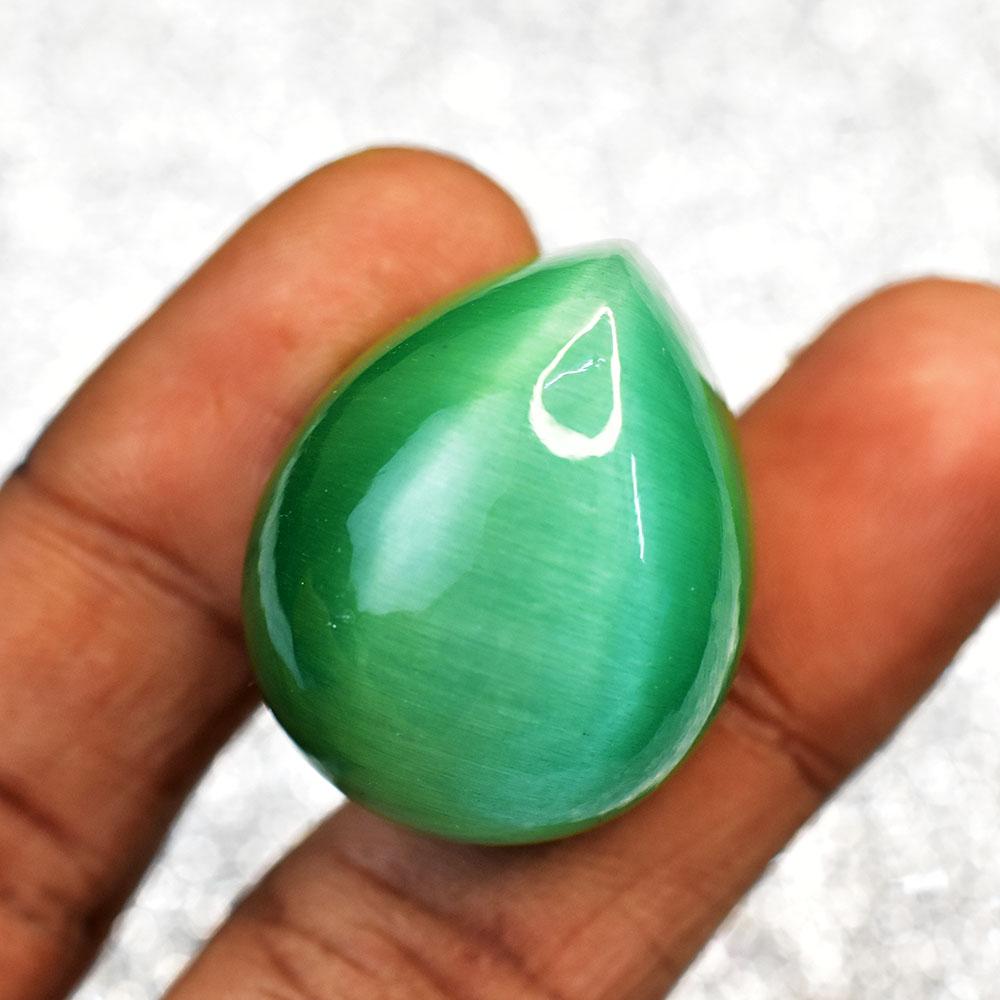 Brazilian Pear Cabochon Cut 81 Ct Natural Cat'S Eye Green Gemstone