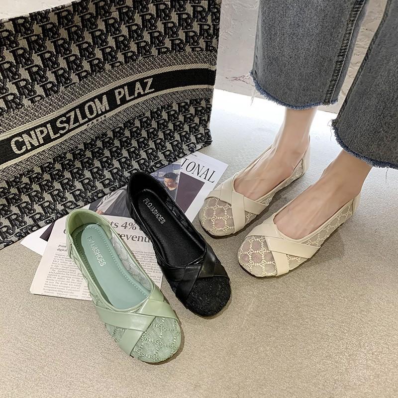 Fashion Summer Women Flat Shoes Soft Casual Loafers Female Ballet Flats Sweet Cut Out Suede Slip On Moccasins Breathable Ladies Footwear