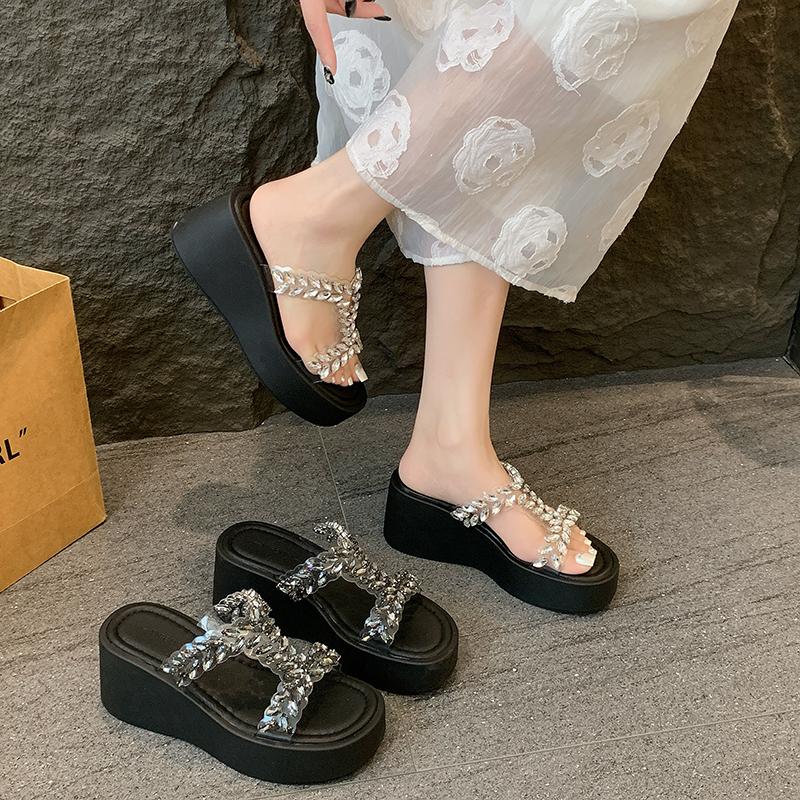 Fashion High-Heeled Shoes Lady Ladies' Slippers Platform Rubber Flip Flops Slipers Women Glitter Slides Summer Hawaiian 2025 Jelly