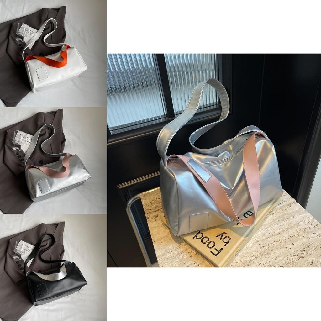 Stylish Large Capacity Pillow Bag 2024 Summer Trendy Shoulder Bag For Women