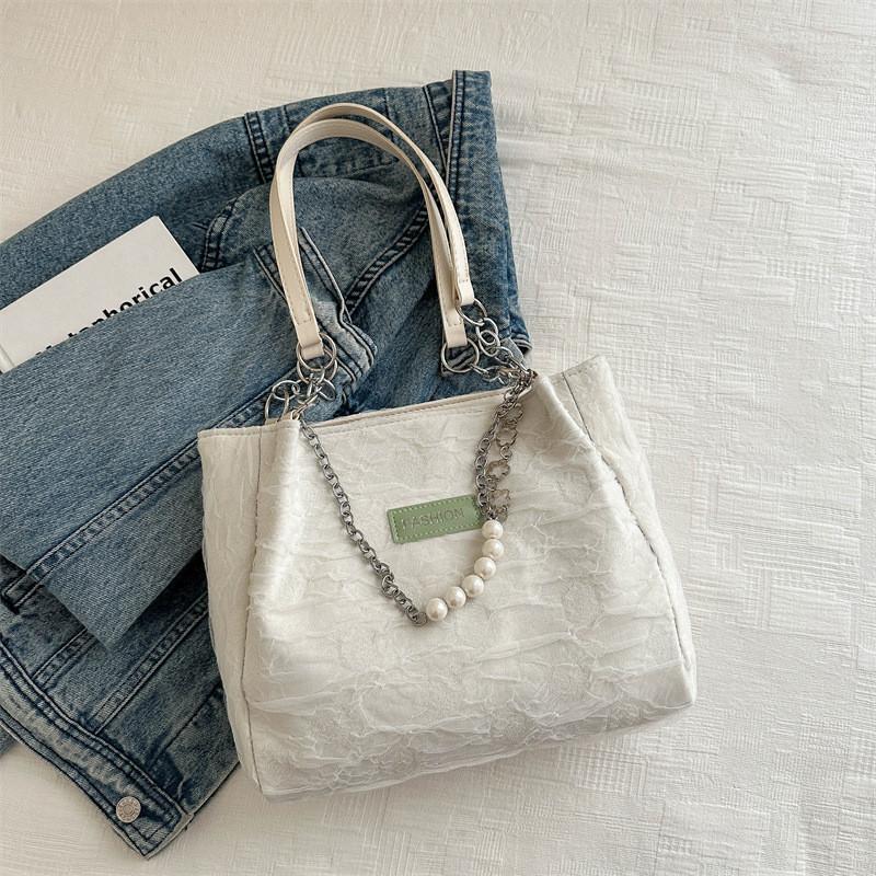 Spring New Arrival Large Capacity Pearl Chain Oxford Street Style Tote Bag