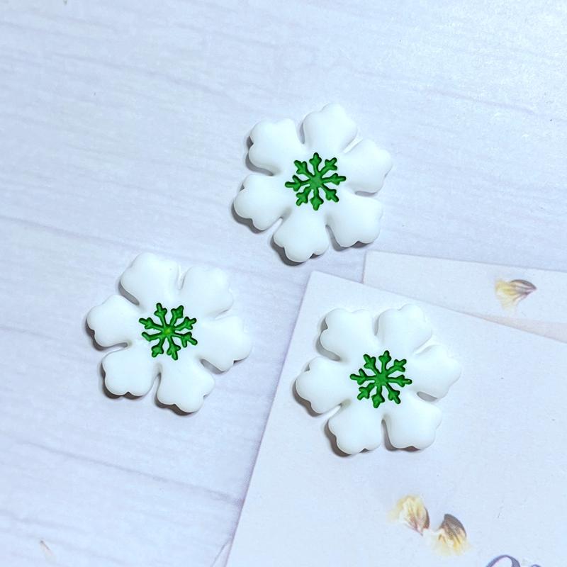 10 Stück Neue Niedliche Mini-Weihnachtskollektion Flache Rückseite Harz-Cabochons Scrapbooking DIY Schmuck Bastel-Dekorationszubehör