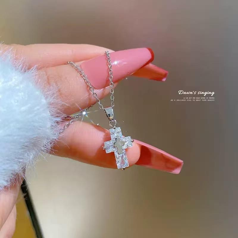Micro Paved Titanium Steel Cross Pendant Necklace For Women Stylish Versatile Delicate Collarbone Chain