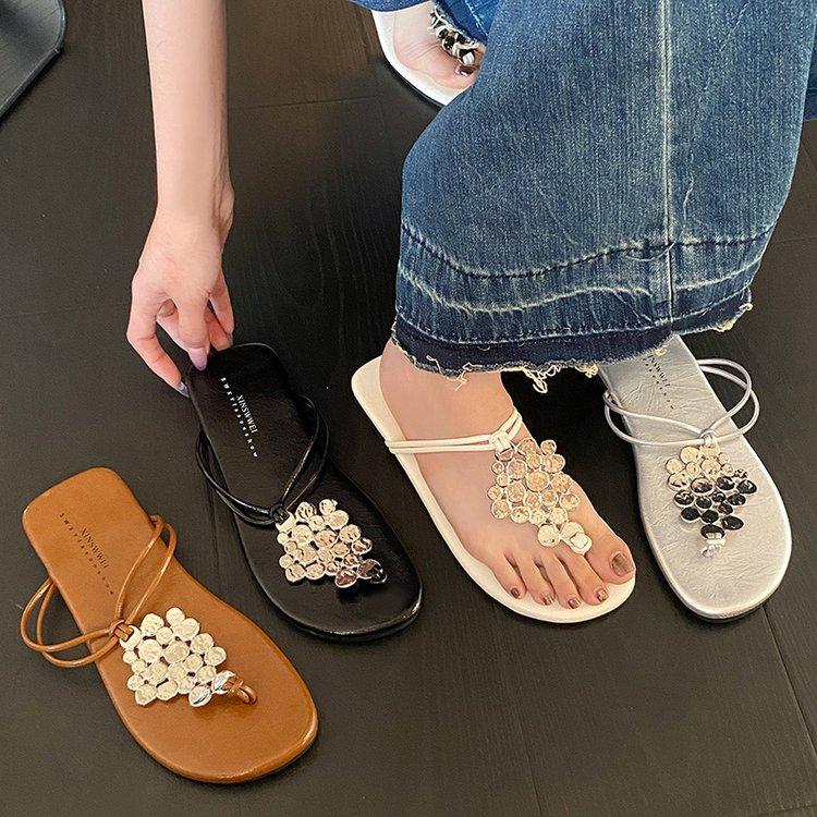 Romanska coola tofflor dam 2025 sommar Internetkändis kläm-sandaler dam semester fritid strand flip-flops dam