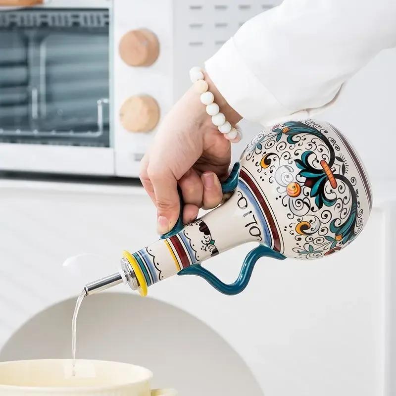 700ml Hand-Painted Ceramic Olive Oil Dispenser, Mediterranean Style Drip-Free Cruet with Handle, Artisanal Vinegar Bottle