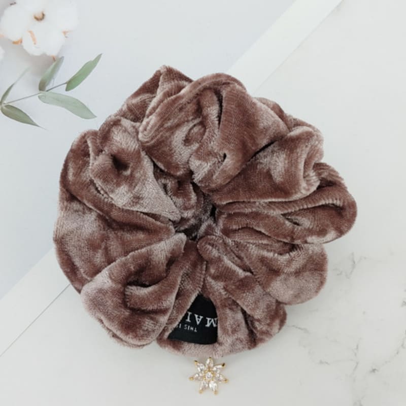Maia Velvet Crystal Gopchang Shushu-L Brown