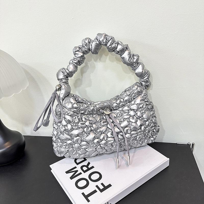 New Bubble Pleated Bag Women's New Foreign Style Underarm Bag Personalized Commuting Shoulder Messenger Bag