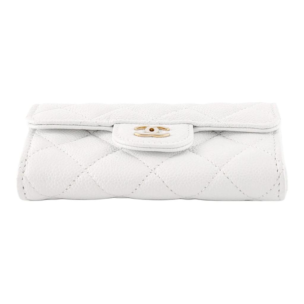 CHANEL 23C Classic Style Vertical Gold Label Double C Logo Quilted Pattern Shiny Grain Calfskin with Gold Metal Card Holder Small Female White