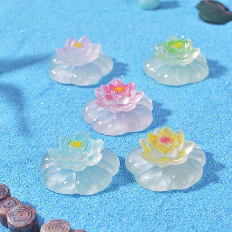 5Pcs Cartoon Kreative Lotus Blumen Figuren Leucht Figuren Ornamente Diy Landschaft Hause Dekoration Zubehör Geschenke