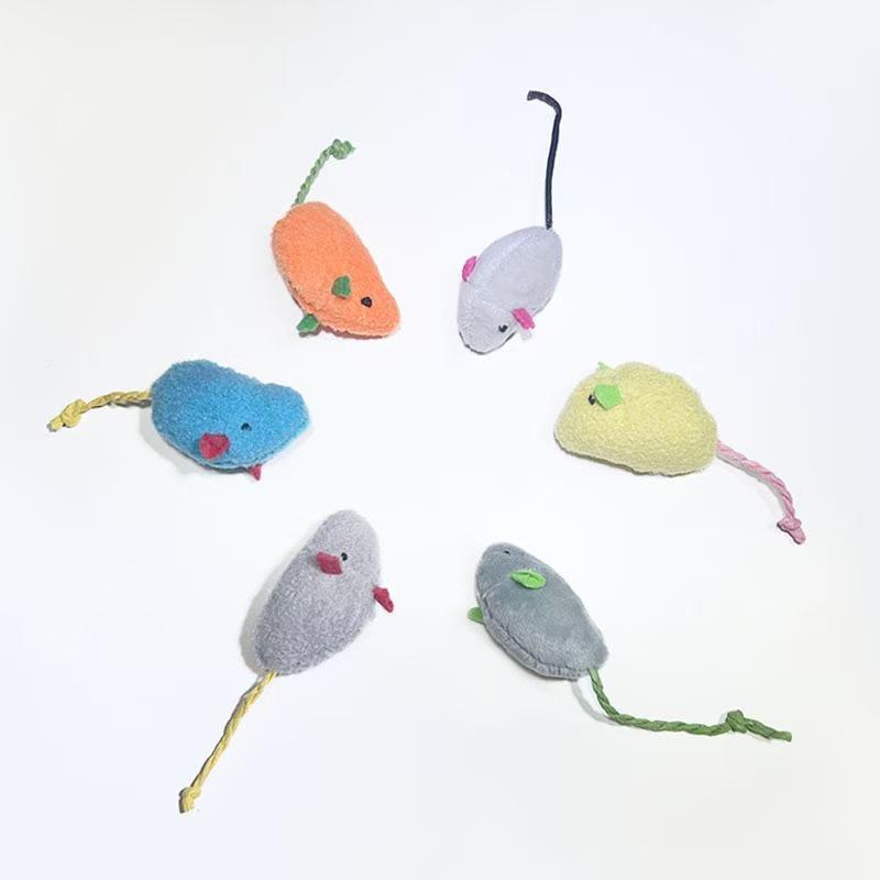 Plush Catnip Mouse Toy - Simulated Mouse for Cat Entertainment