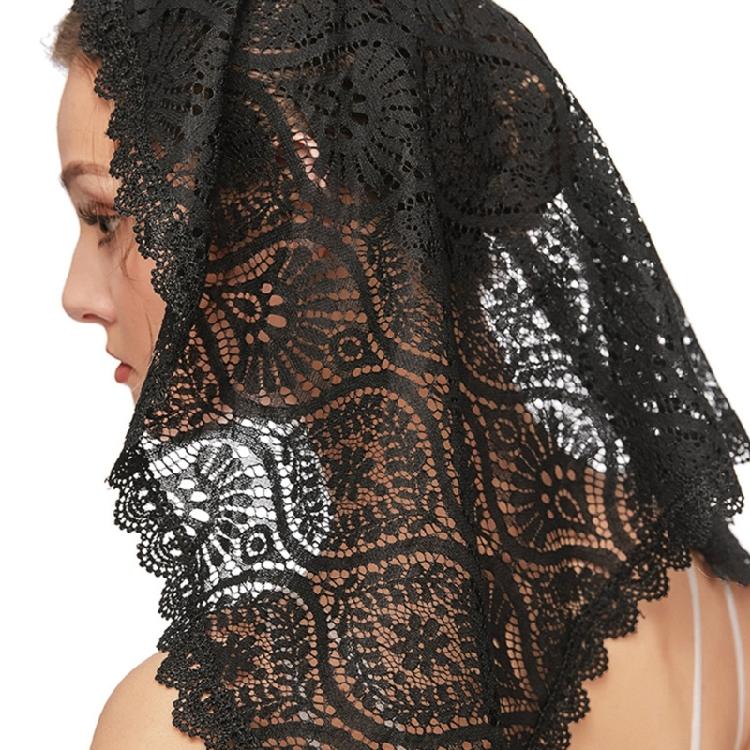 Openwork Bridal Veil Church Head Scarf Lace Chapel Mantilla Latin Mass Headpiece For Wedding Ceremony and Photography
