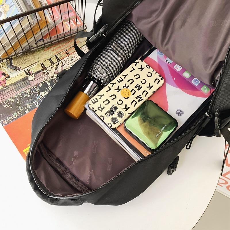 The New Schoolbag Is High-value, Fresh and Sweet Backpack, Couple Simple and Lightweight Travel Large-capacity Backpack.