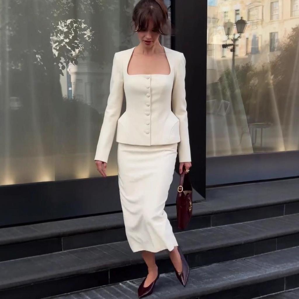2025 A/W Women's French Long-Sleeved Suit Jacket & Skirt Set