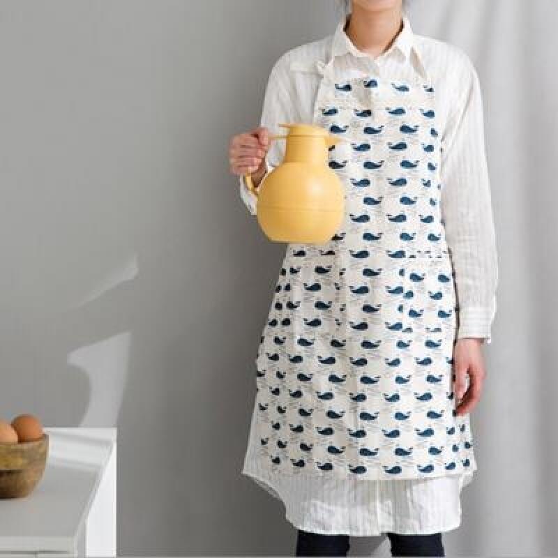 Pattern Point Apron Whale