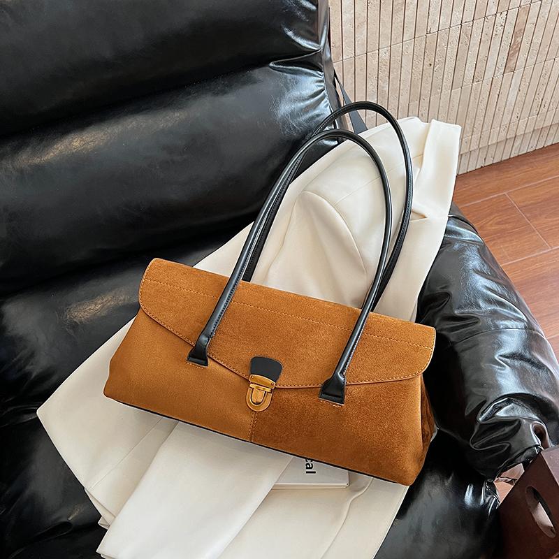 Vintage college style tote bag simple shoulder armpit bag ins premium sense niche locomotive bag
