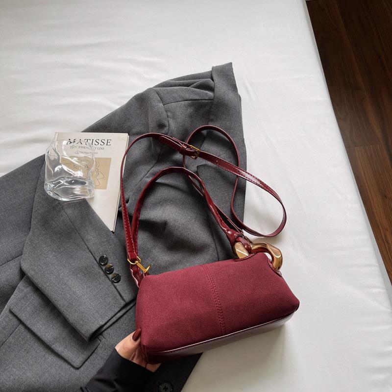 New Fashion Retro Armpit Bag Women's Autumn and Winter Trendy Shoulder Bag Messenger Bag Commuter Small Bag Matte Women's Bag