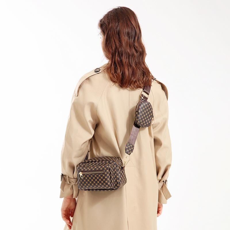 Fashion Trend Two-piece Set, Trendy Old Flower Polka Dot Printing Oblique Span Bag, Change Bag In Hand