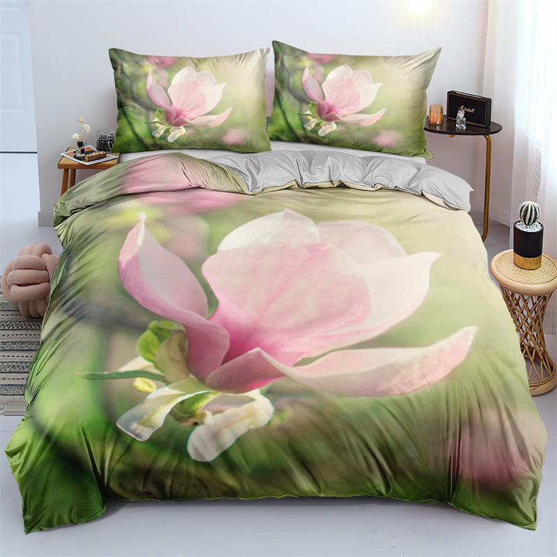 Three-Piece Flower Bedding Set Bedroom Decoration With Dark Gold Flowers
