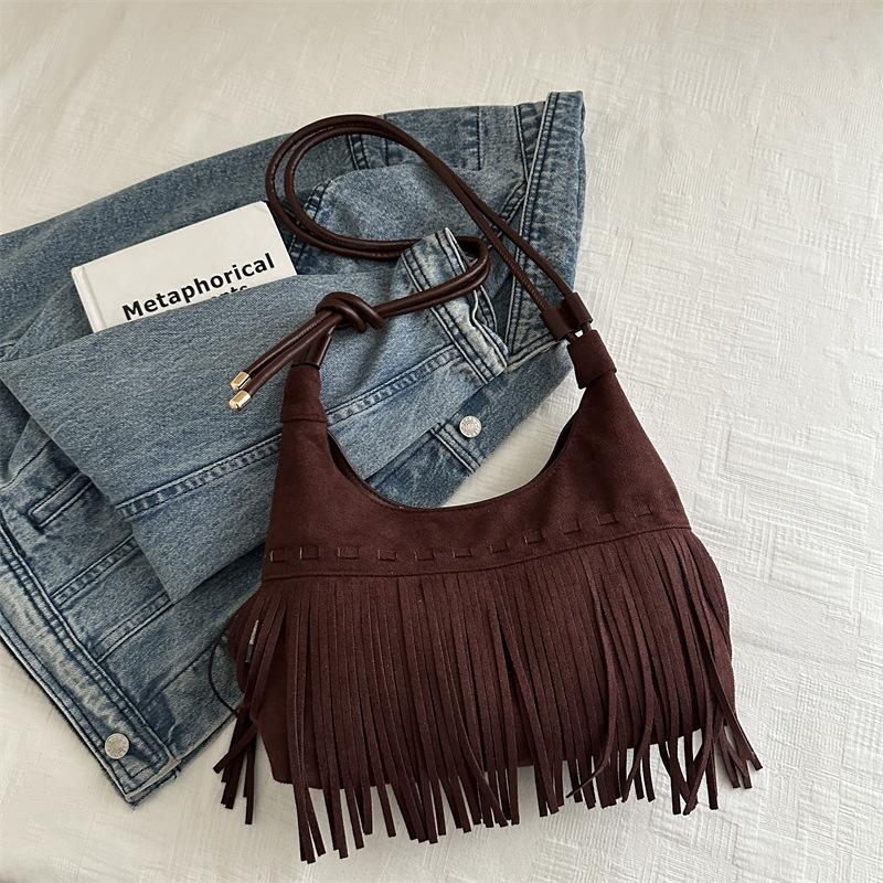 Модная ретро сумка с бахромой женская сезонный новый повседневный универсальный плечевой тоут