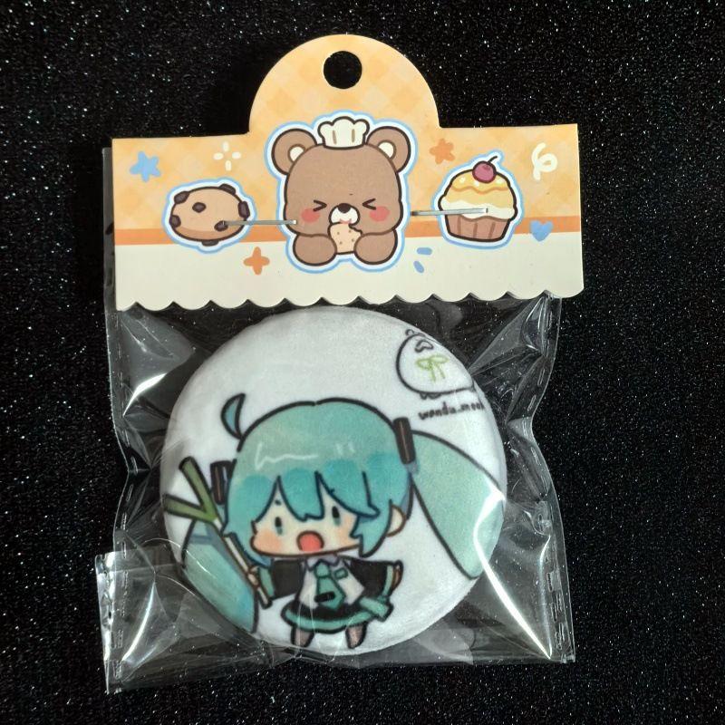 Hatsune Miku Cute Mini Plush Squeeze Toy Mini Fan Merchandise Lovely Gift for Gifting Stress Relief & Mood Soothing