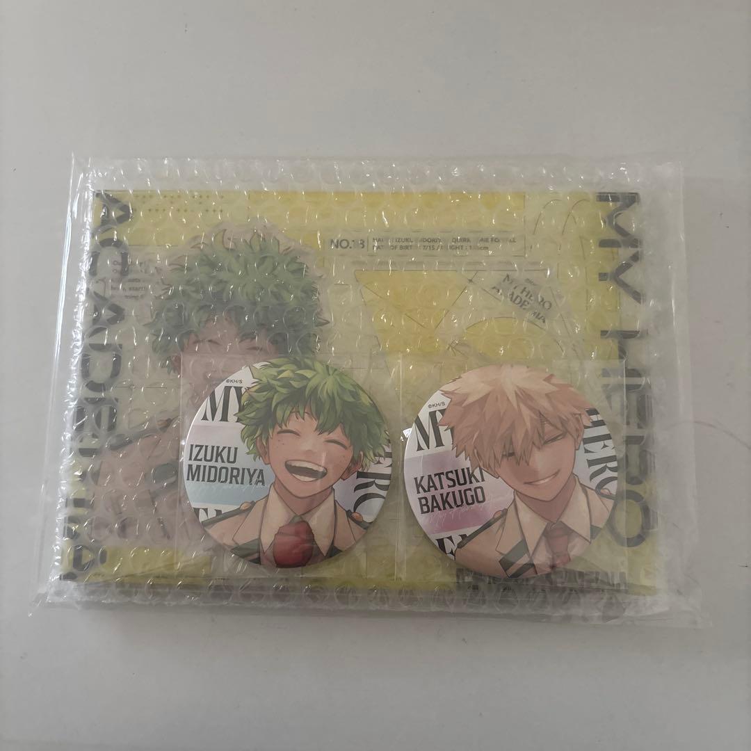 My Hero Academia Acrylic Stand Can Badge Set