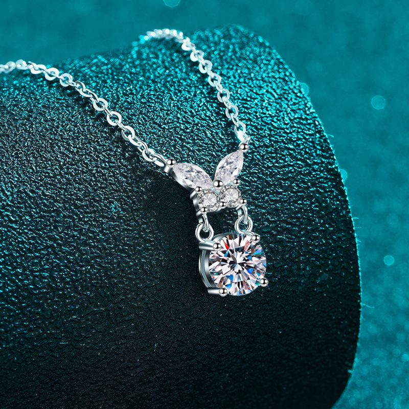 Delong S925 Sterling Silver Moissanite Butterfly Pendant Necklace for Women - Exquisite, Sweet, and Versatile Everyday Style