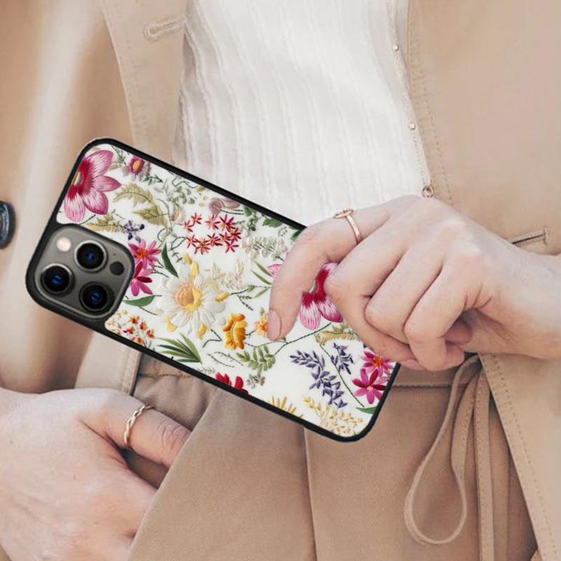

Embroidery Flowers Magnetic Phone Case For APPLE iPhone 17 Air 16 14 13 12 Pro Max 15 Plus Wireless Charge With MagSafe Cover iPhone 13mini