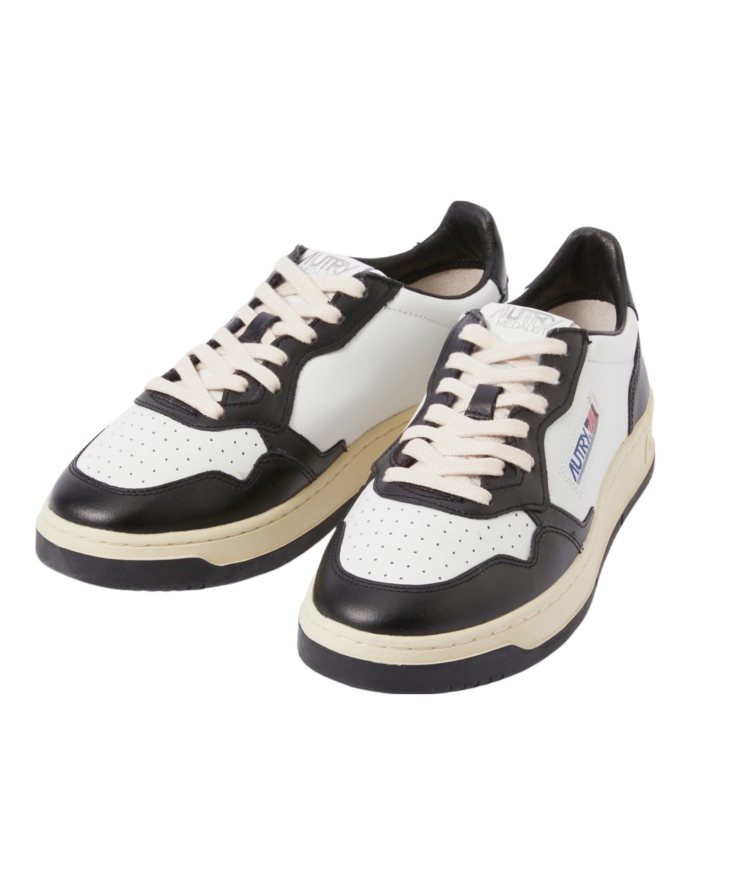 

Кроссовки AULMWB01 MEDALIST см [Овсяный] Мужские БЕЛЫЙ-ЧЕРНЫЙ 27.0 [Б/у]