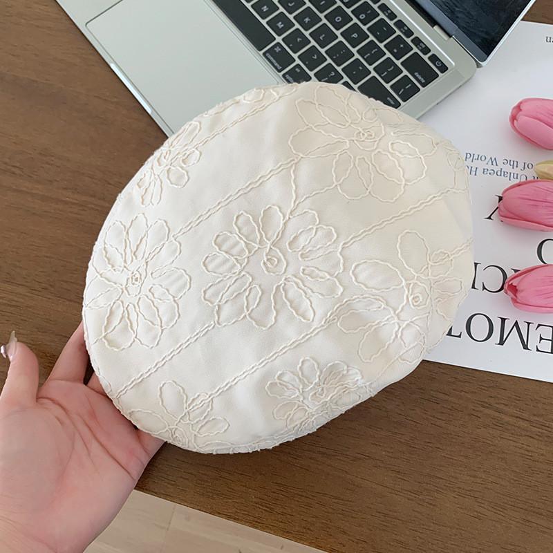 Vintage Korean Stylish Floral Embroidered Beret Hat For Summer Unisex Design