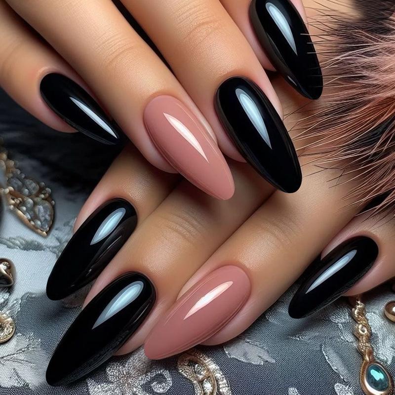 

24-Piece Solid Color Black Almond False Nails - Autumn/Winter Style