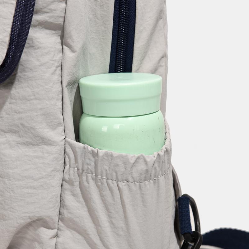 Waterproof Backpack with Front Pocket Nylon Solid Color Casual Backpack