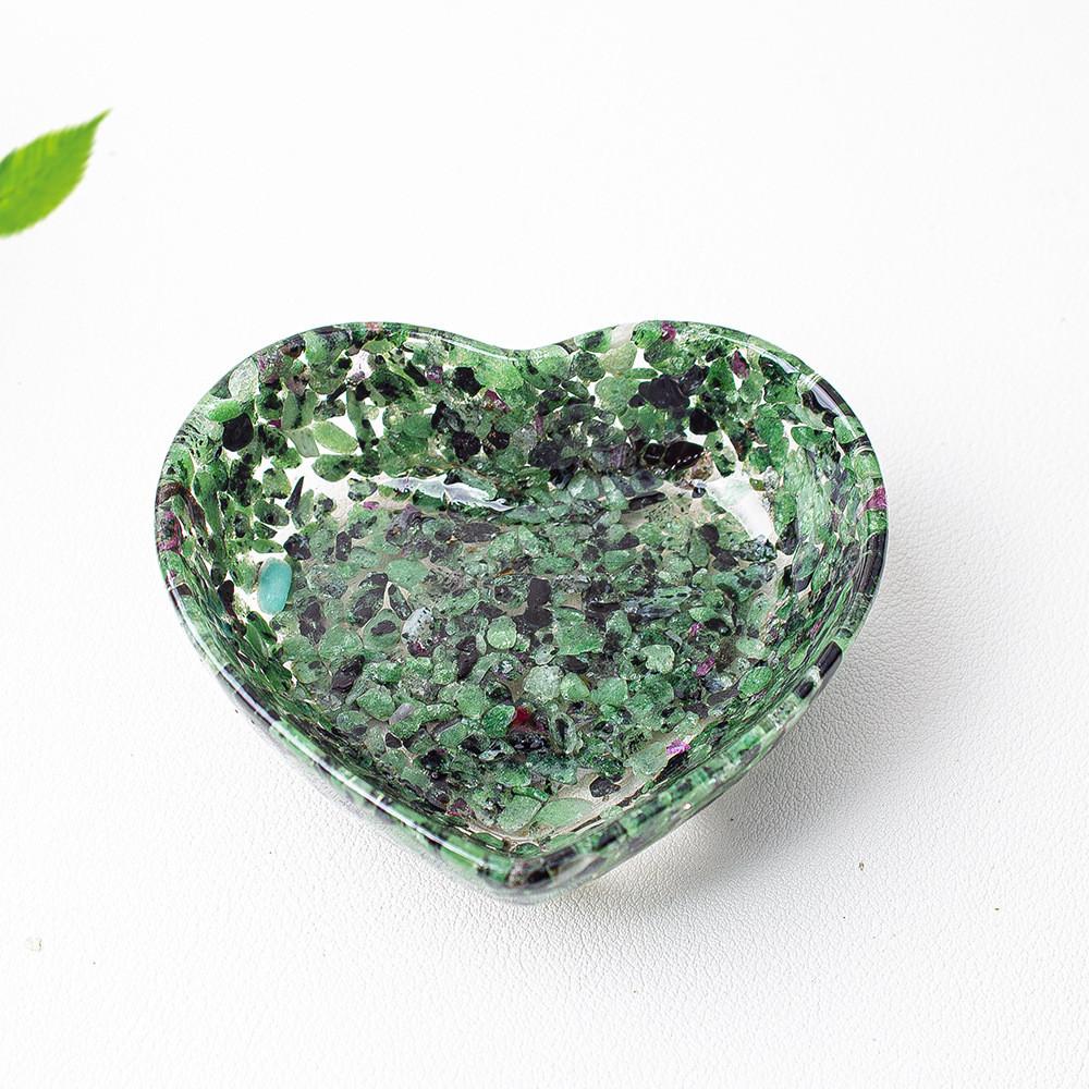 Piatto a Cuore in Resina con Riempimento di Cristallo Naturale per Arredamento Casa e Regalo