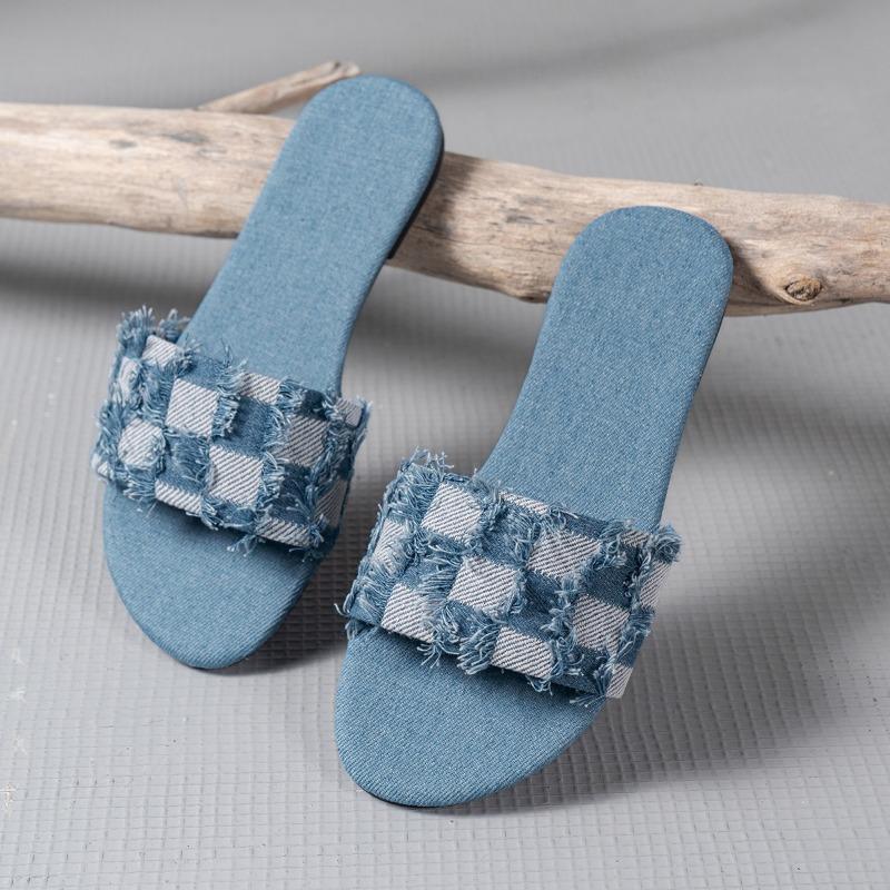 New Casual Square-shaped Flat Simple and Fashionable Women's Shoes and Slippers