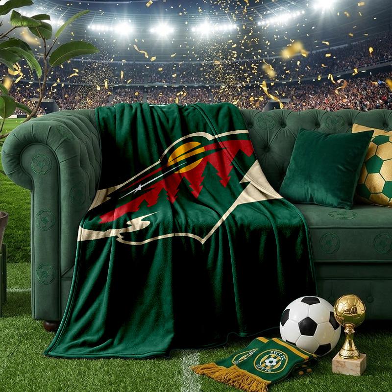 Minnesota-Wild Hockey Team Throws Blanket Flannel Blankets Plush for Couch Bed Gifts for Men Women Travel picnic blanket Christmas fan gifts