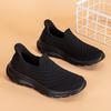 Sport Shoes For Women 2025 Spring And Summer New Old Beijing Cloth Shoes Breathable Mother Shoes Versatile Casual Single Shoe