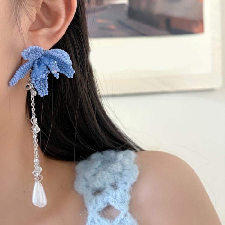 Delicate Simulated Pearls And Acrylic Jewelry Set Suitable For High Collar Sweaters
