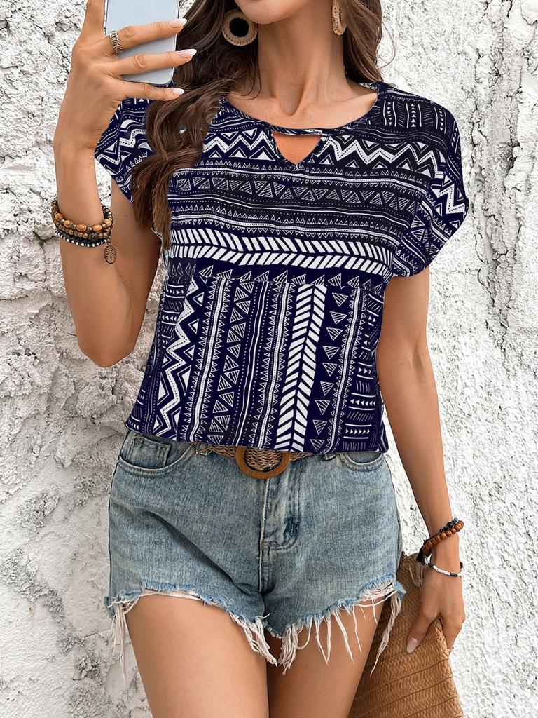 Geometric Pattern Round Neck Short Sleeved Shirt Top