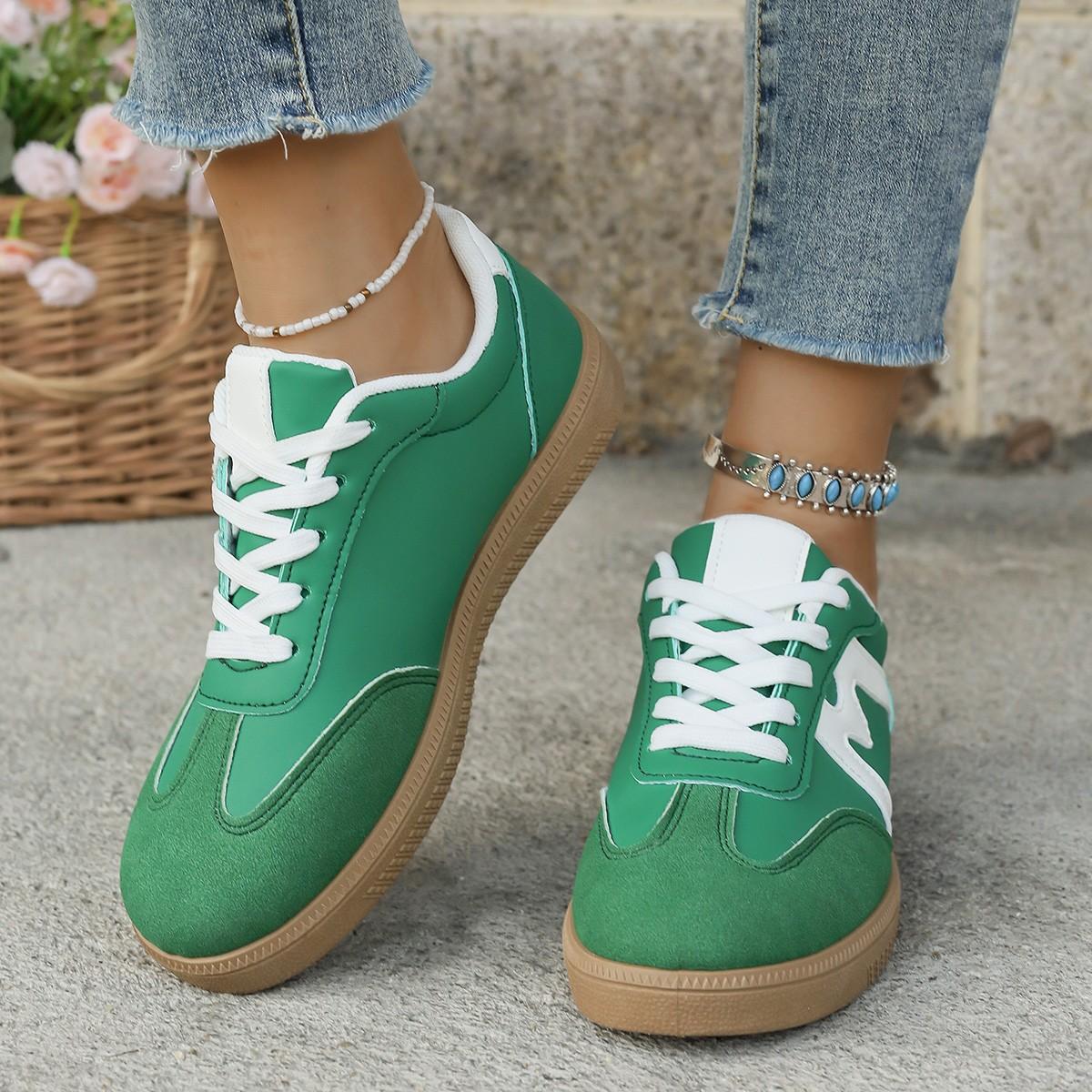 

Men Women Sneakers Comfortable SlipOn Suitable for Daily Wear and Various Occasions High Quality Material for Durability 39