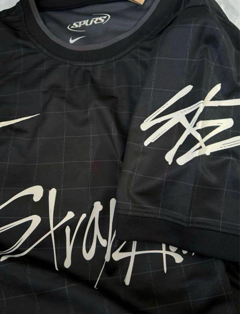 

[Б/У] Дорогой x*x, форма Тоттенхэм Хотспур, Stray Kids, strayk