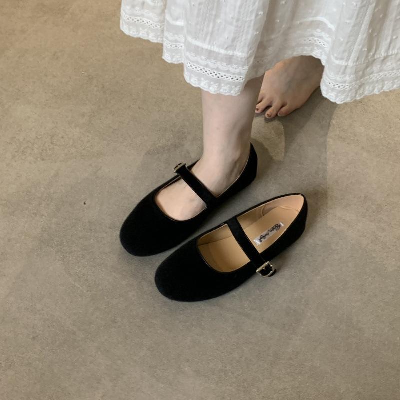 French temperament round head plush soft flat bottom Mary Jane single shoes women's shoes 2025 spring and autumn new skirt evening shoes