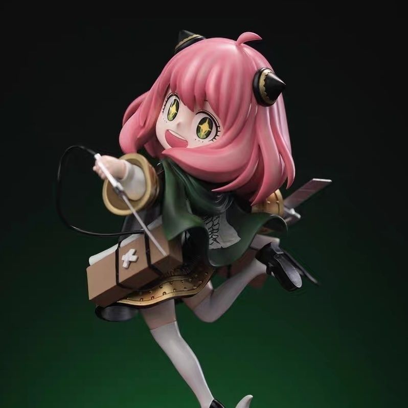 Aniya cos soldier Levi figure spy play house decoration two-dimensional anime beauty hand figure model