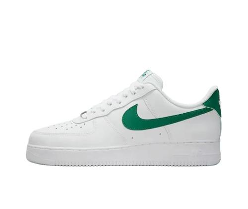 

Чоловічі кеди Nike Air Force 1 FJ4146-121 EU 40.5 білий