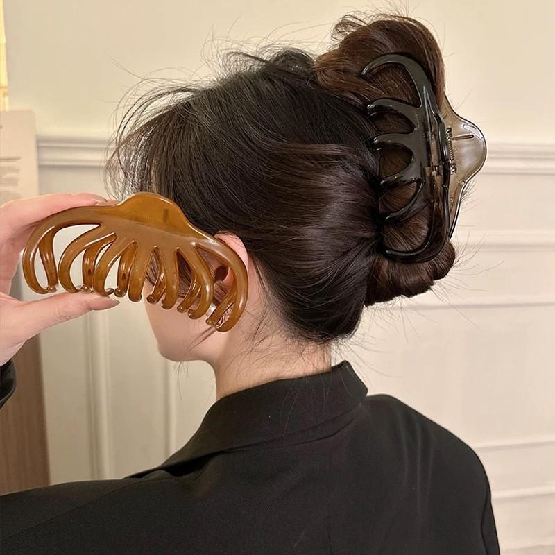 Korean Style Acrylic Solid Color Hair Clip Women's High-end Fashion Shark Clip Hair Accessories